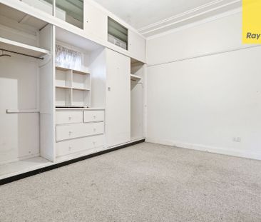 Prime corner position in original condition - Photo 5