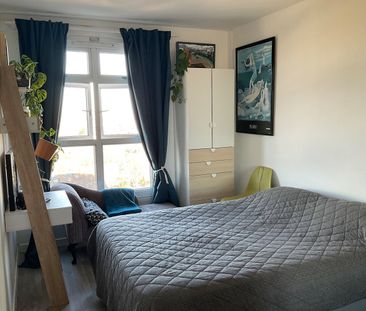 Room in a Shared Flat, Chiltern Road, E3 - Photo 4