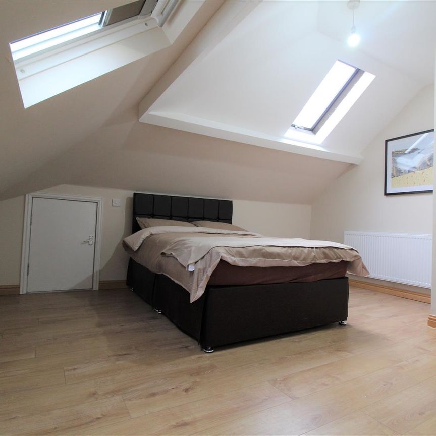 Meadvale Road, Croydon - Photo 1