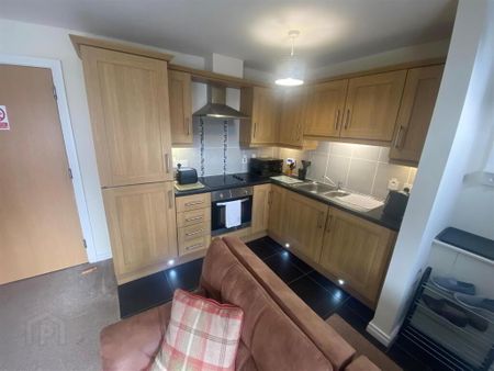 84 Linen Crescent, Bangor, BT19 7JH - Photo 3