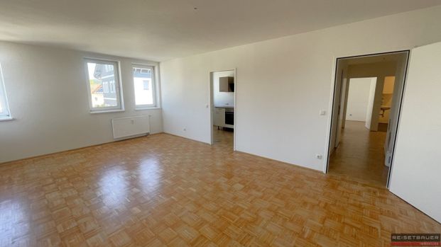 CHARMANTE WOHNUNG DIREKT IN GALLNEUKIRCHEN MIT IM INNENHOF - Photo 1