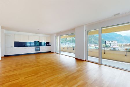 Ruhige Wohlfühloase mit modernem Ausbau sucht Nachmieter! - Photo 2