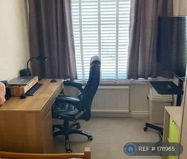 2 bedroom semi-detached house to rent - Photo 3