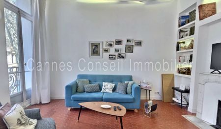 Location Appartement 4 pièces 90m² CANNES 06400 - Photo 2