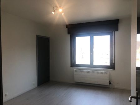 Appartement met 2 slaapkamers in het centrum van VEURNE. - Foto 4