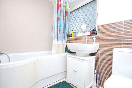 Broad Street, Guildford, Surrey, GU3 - Photo 2