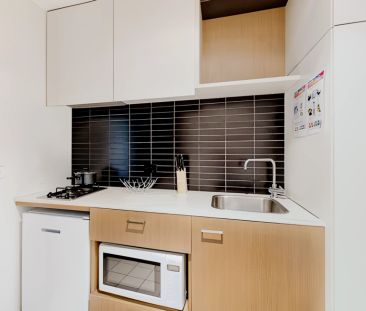 Studio Regular - Photo 1