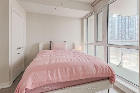 For Lease - 30 Nelson Street Unit# 1008, Toronto, Ontario - Photo 4