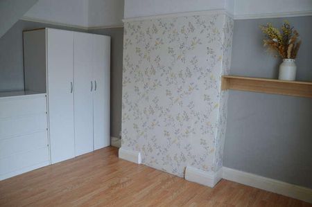 Chesham Road North, BS22 - Photo 2