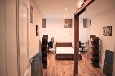 Room in a Shared Flat, Philbeach Gardens, SW5 - Photo 4