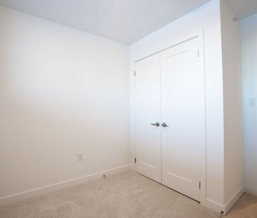 For Lease - 940 ST. DAVID Street Unit# 49, Centre Wellington, Ontario - Photo 4