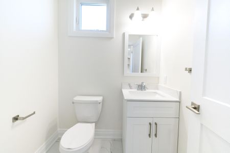 For Lease - 45 Joanne Crescent, Wasaga Beach, Ontario - Photo 2