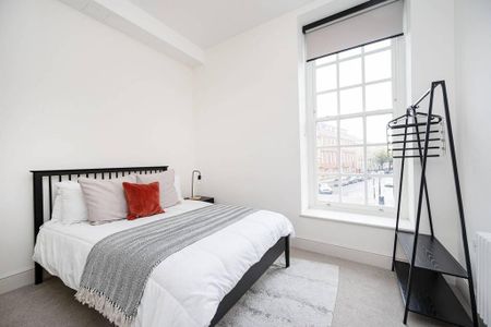 2 bedroom flat to rent - Photo 3