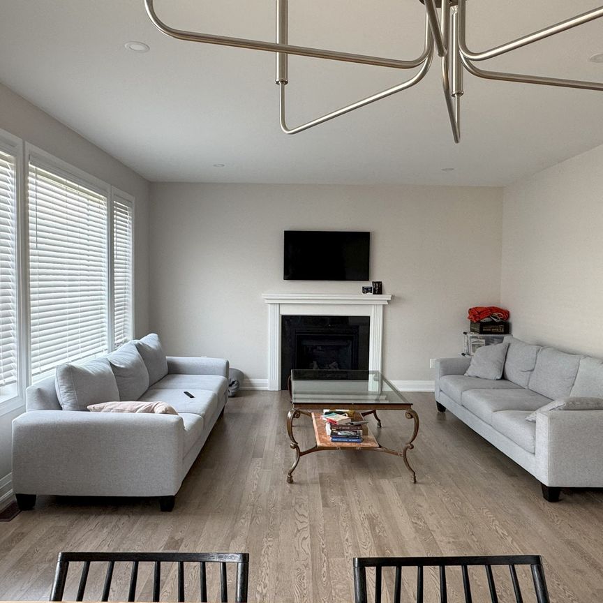 For Lease - 757 Eminence Street, Barrhaven, Ontario - Photo 1