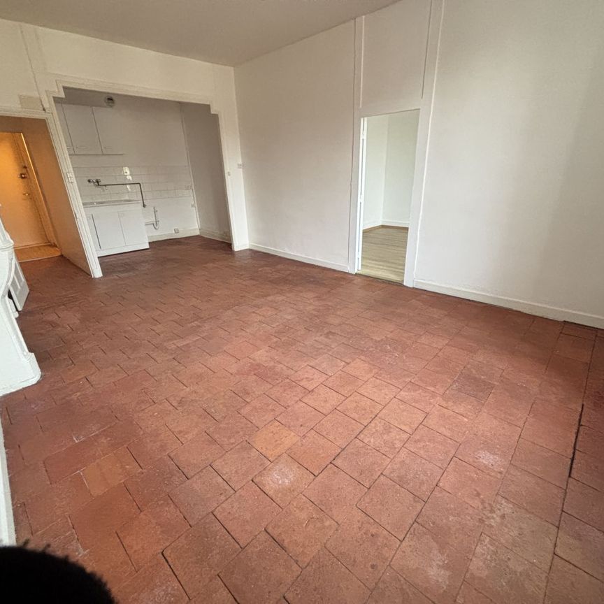 Location Appartement 3 pièces 55m² PONT DE VAUX 01190 - Photo 1