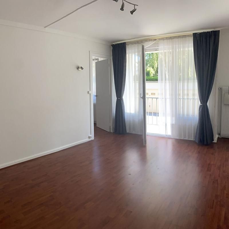 Location Appartement 3 pièces 51m² LA MADELEINE 59110 - Photo 1