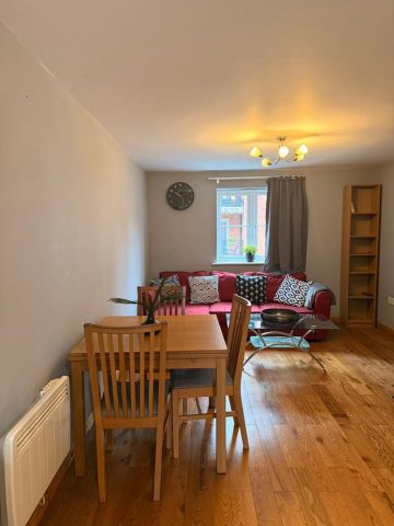 2 Bed Flat, Poppleton Close, CV1 - Photo 2