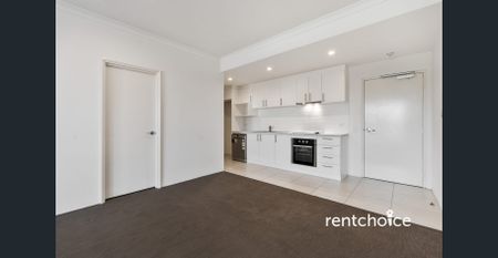 Spacious Coastal Apartment — Walk to the Beach! - Photo 5