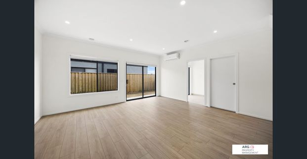 Spacious 4-Bedroom Family Home in Prime Berwick Location - Photo 1