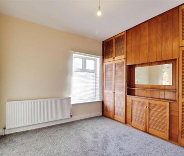 2 bedroom house to rent - Photo 3