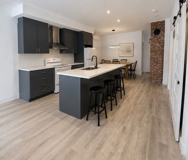 Spacieux 5 1/2 Situé Au 463 Rue Papineau - Photo 2