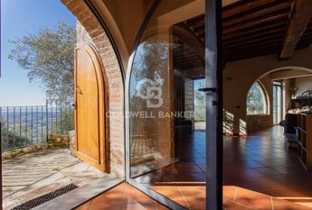 via miramare, 3, Camaiore, Tuscany 55041