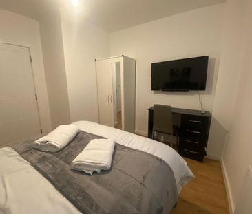 1 bedroom flat to rent - Photo 5