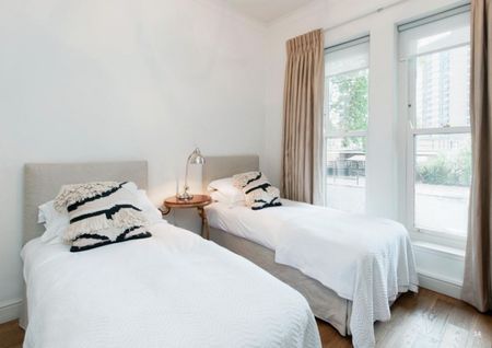 Randolph Avenue, Little Venice, London, W9 - Photo 2