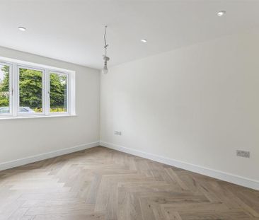 5 bedroom detached house to rent - Photo 5