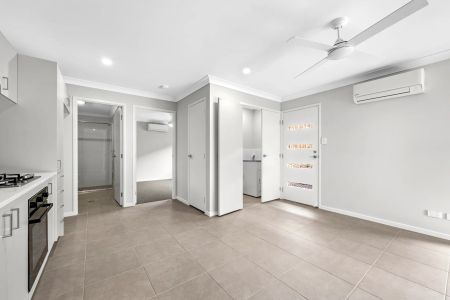 2 Bedroom Duplex with yard - Photo 5