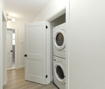 For Lease - 70 Beaverbrook Avenue Unit# APT. A (upper), Toronto, On... - Photo 2