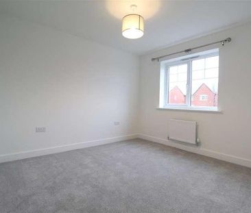 Buttercup Close, Warwick - Photo 3