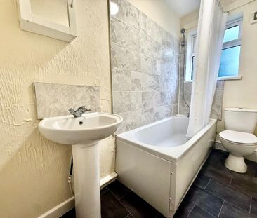 Bond Street, Wombwell, Barnsley, S73 - Photo 2