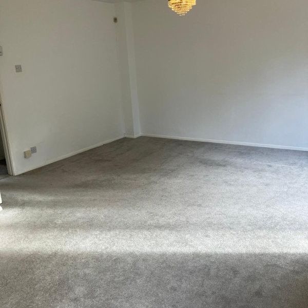 Upper Selsdon Road, CR2, Property for rent - Photo 1