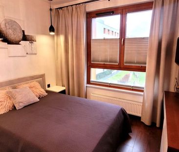 Wilanów, 2 pokoje, komfortowe, ciche, garaż - Photo 4