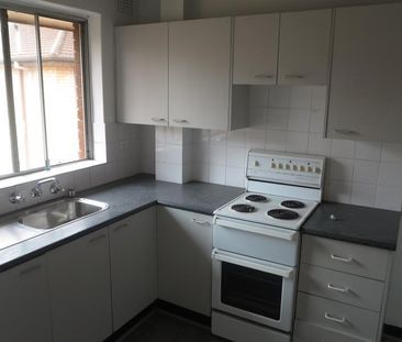 Top Floor Living - Photo 2