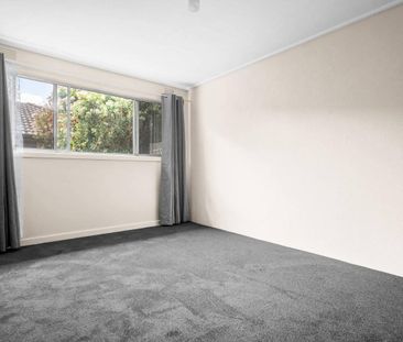 BRAND NEW CARPET l SMALL BLOCK OF 3 l GREAT LOCATION - Photo 4