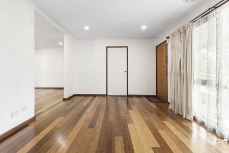 Charming & Affordable Family Home in Lalor - Photo 5