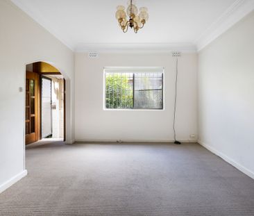 136 Cardigan Street, Stanmore NSW 2048 - House For Rent | Domain - Photo 1