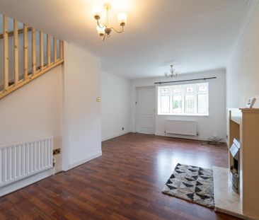 2 bedroom terraced house to rent - Photo 1