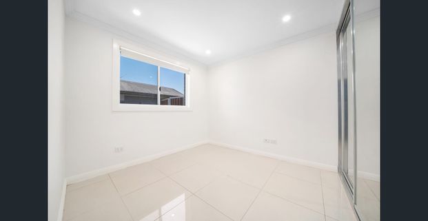 Stylish 2 Bedroom Granny Flat - Photo 1