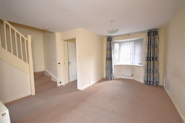 Naylor Walk, Ellesmere Port - Photo 1