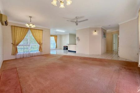 Large Yard & Solar Powered! - Photo 2