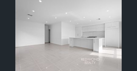 Brand New Coastal 4x2 in Catalina Estate - Walk to the Beach! - Photo 5