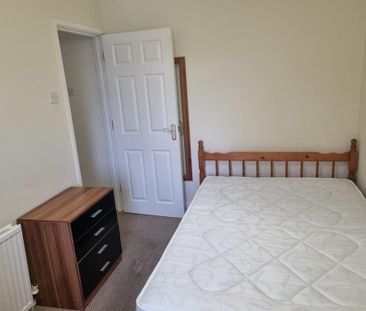 Bournemouth Victoria Place Springbourne, BH1, Dorset - Photo 2