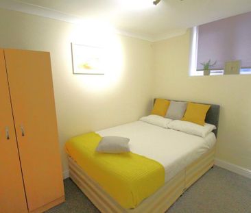 3 bedroom house to rent - Photo 2