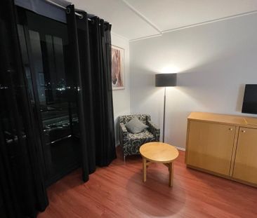 Renovated 1 Bedroom - Lifestyle Fit for Modern Life - Photo 1