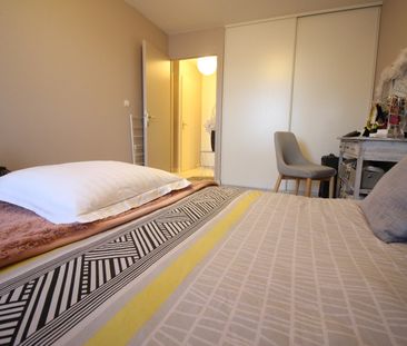 Appartement T3 avec parkings et terrasse - Photo 6