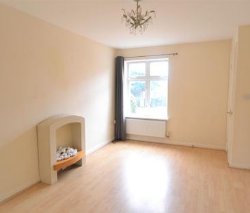 2 bedroom townhouse to rent - Photo 1