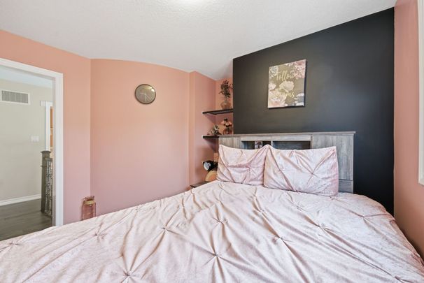 For Lease - 1286 Kettering Drive Unit# Main & Second Floor, Oshawa, Ontario - Photo 1